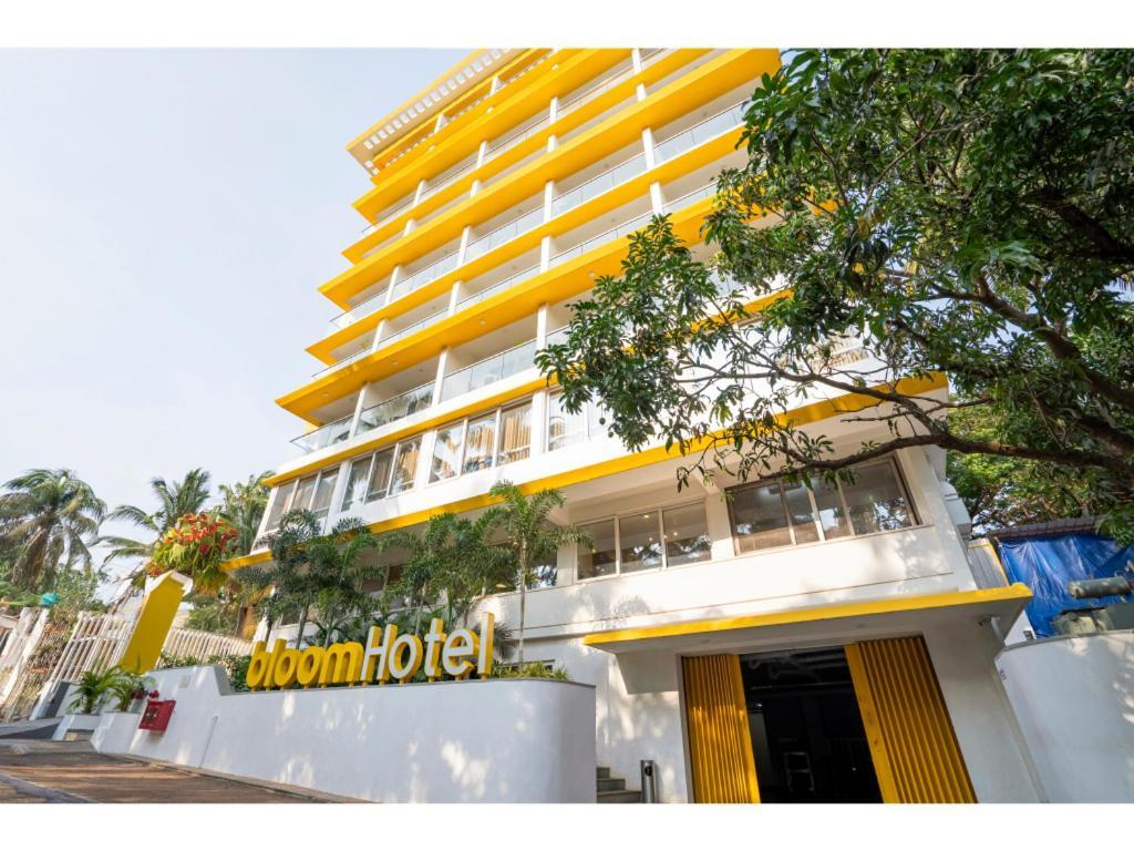 Bloom Hotel - Dona Paula ปณชี ภายนอก รูปภาพ