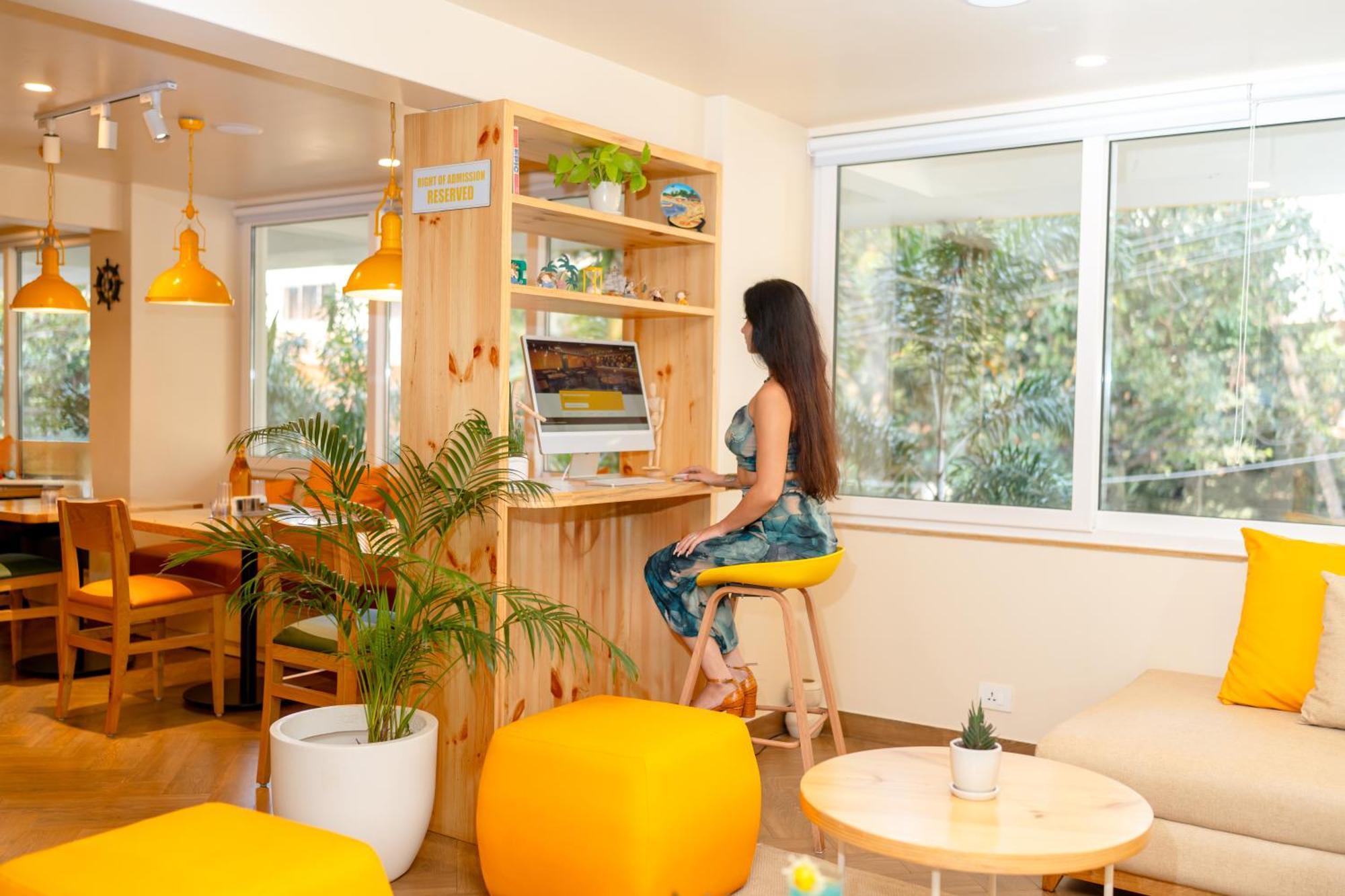 Bloom Hotel - Dona Paula ปณชี ภายนอก รูปภาพ
