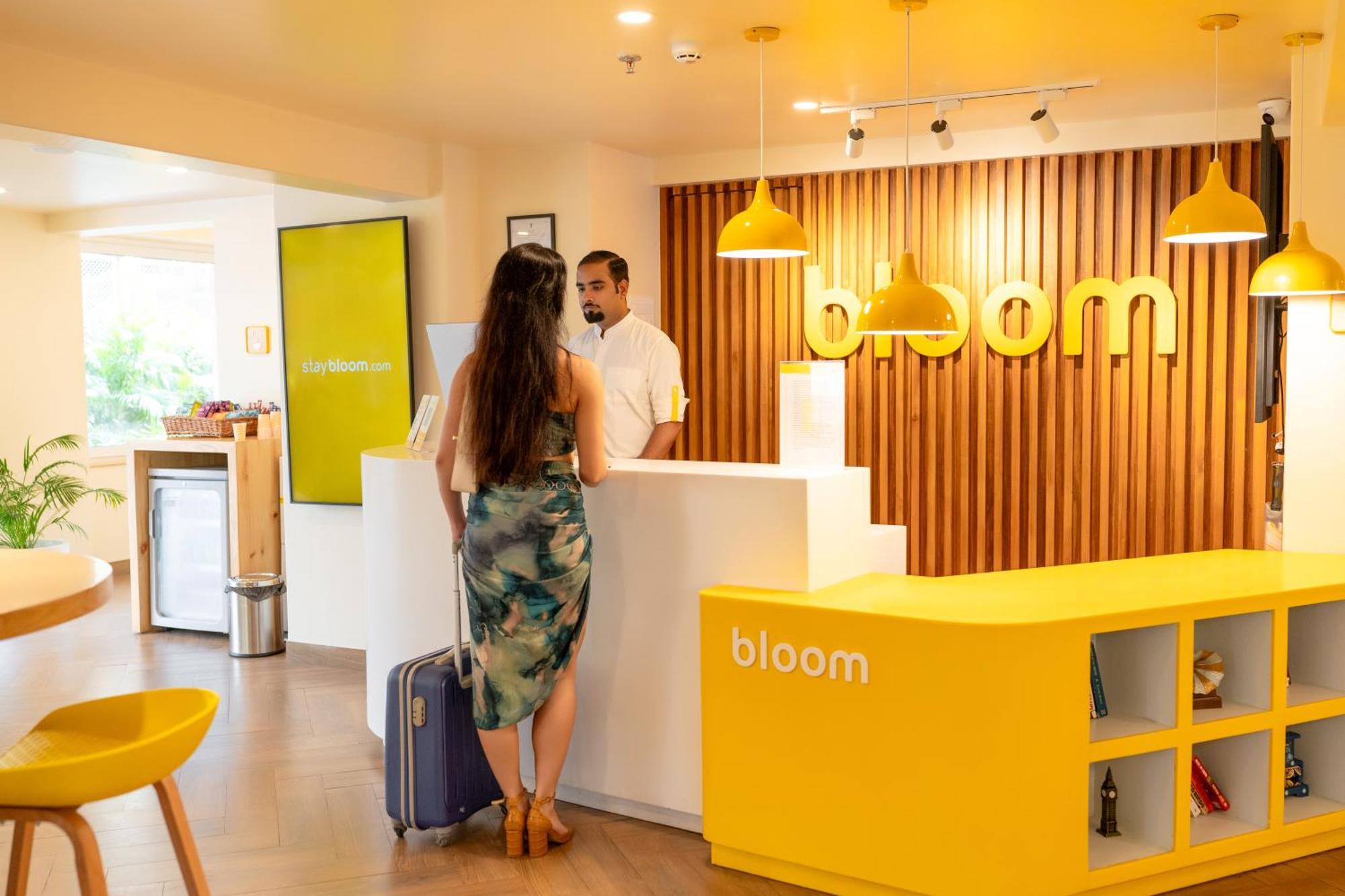 Bloom Hotel - Dona Paula ปณชี ภายนอก รูปภาพ